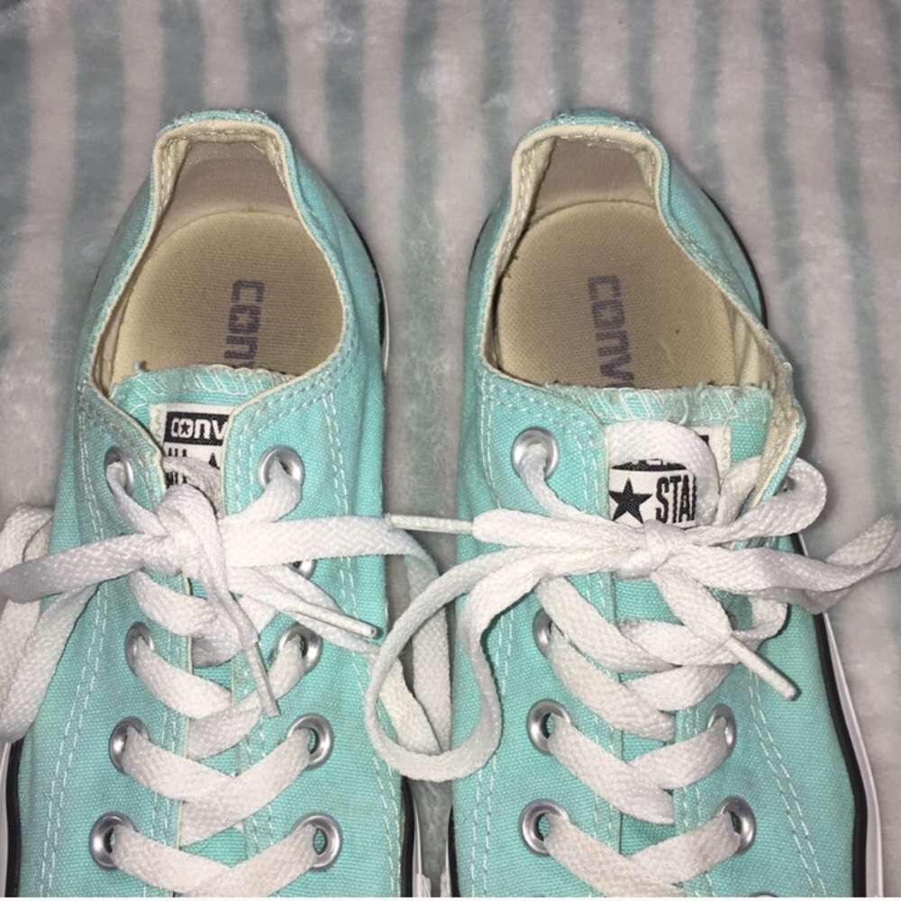 Converse - Picture 2 of 6